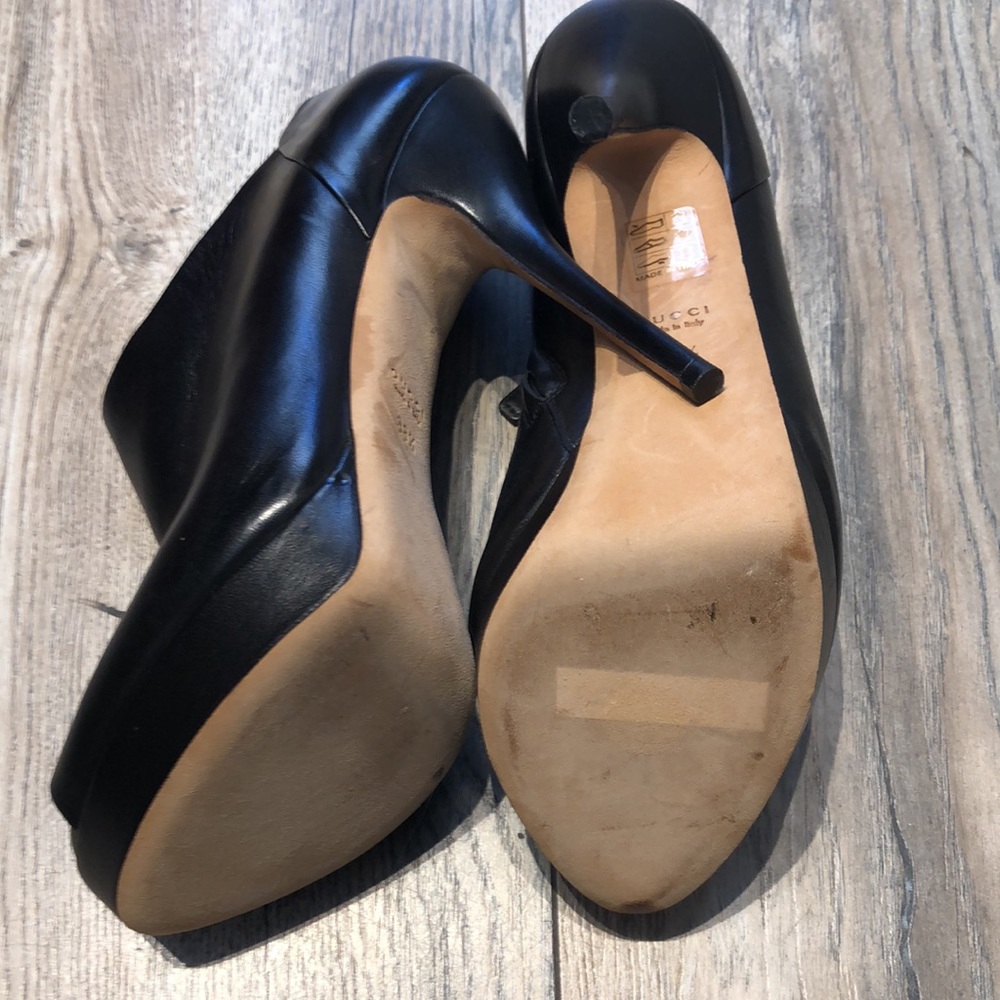 Gucci Open Toe Platform heels! - Picture 5 of 7